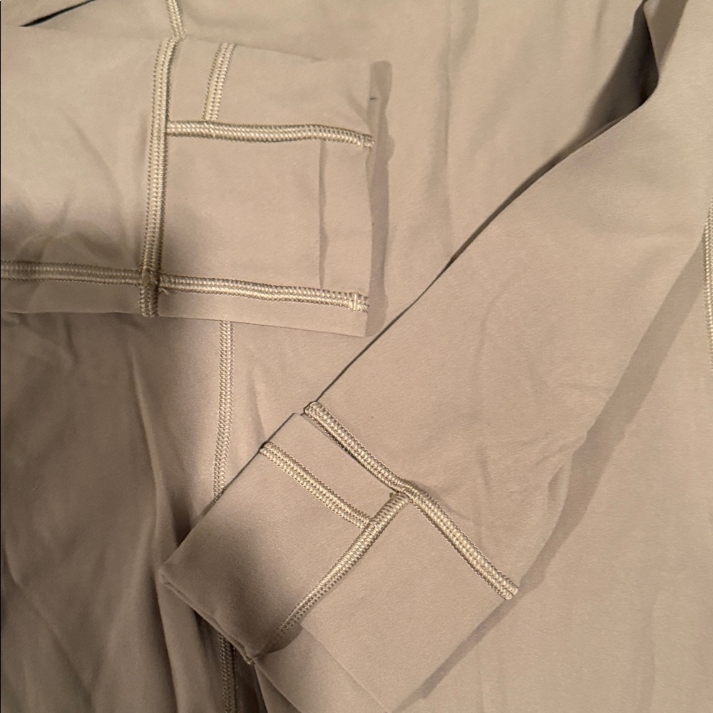Lululemon Women's Army Green Track Jacket - Picture 5 of 5